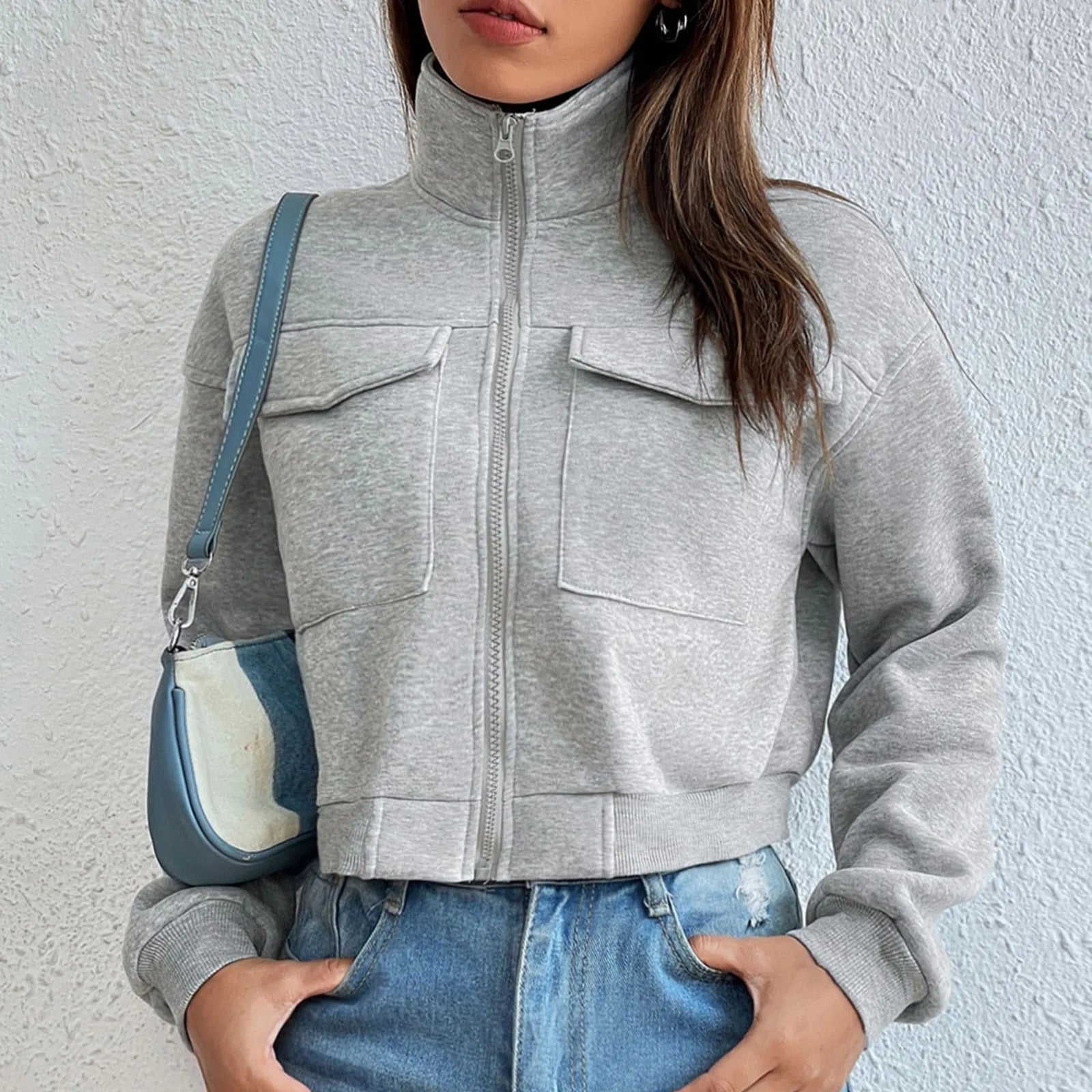 Valenzora | Comfortable long-sleeved cropped jacket with pockets