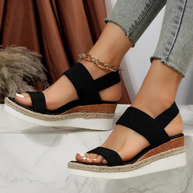 Valenzora | Comfortable knitted wedge sandals for women