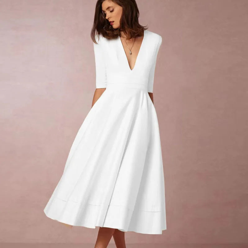 Valenzora | Timeless swing dress in the style of the 60s