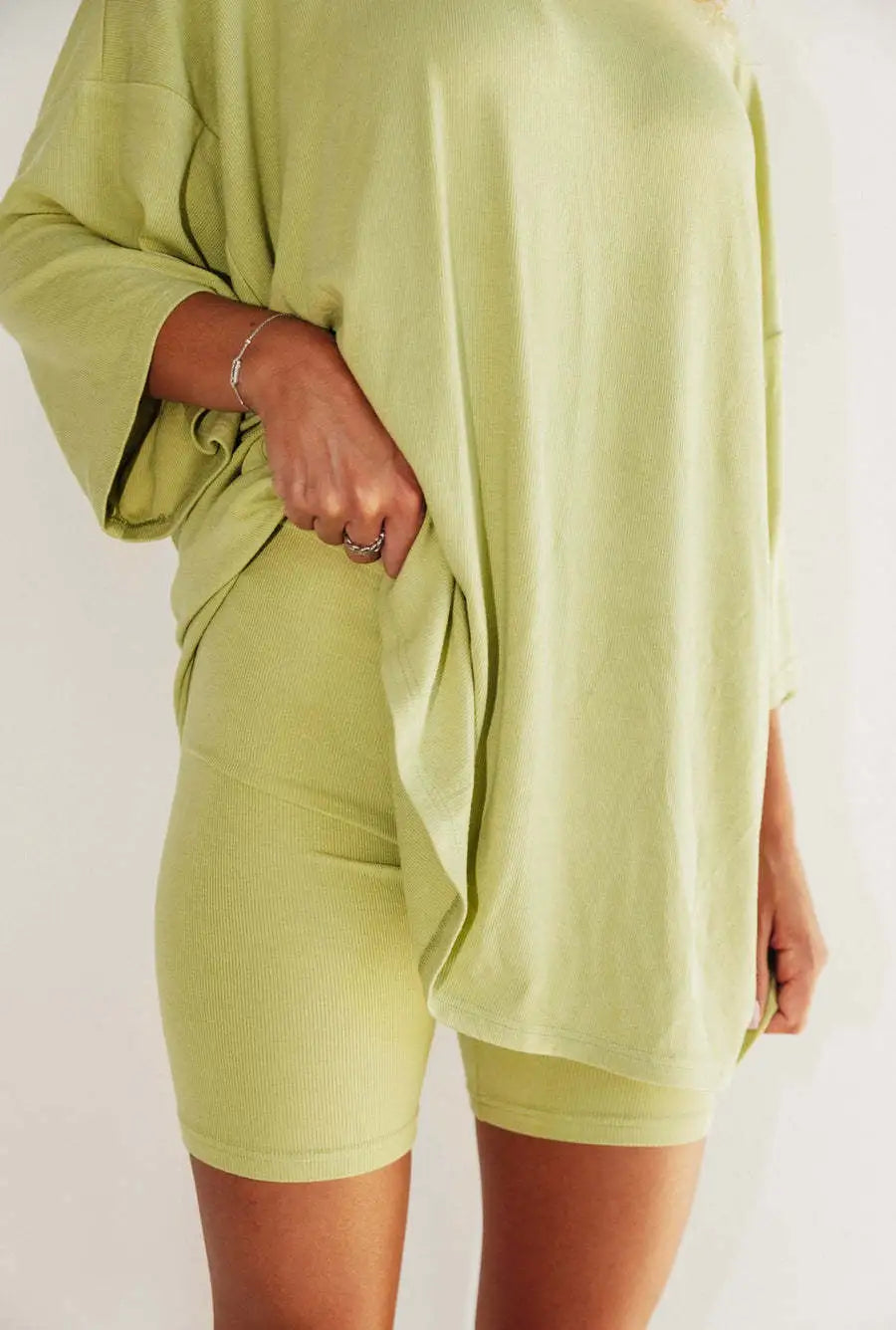 Valenzora | Women's Lounge Set with Oversized T-shirt and Biker Shorts