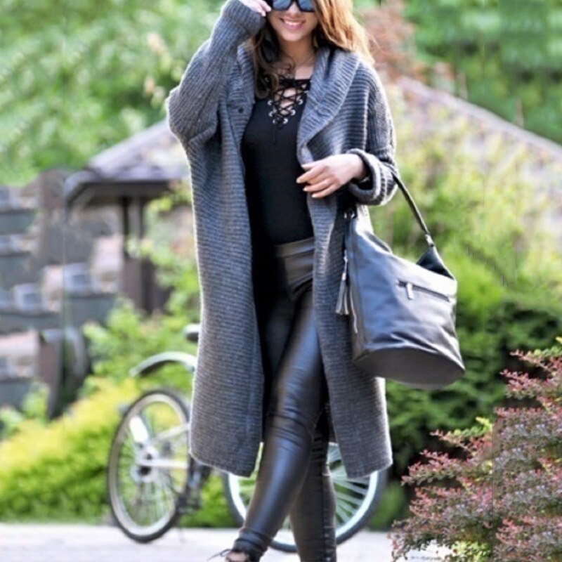 Valenzora Kapuzenstrickjacke | Stylische und schöne Strickjacke!