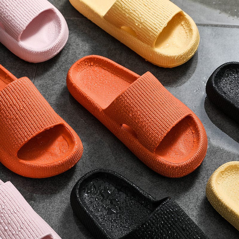 Valenzora | Soft, comfortable beach slippers
