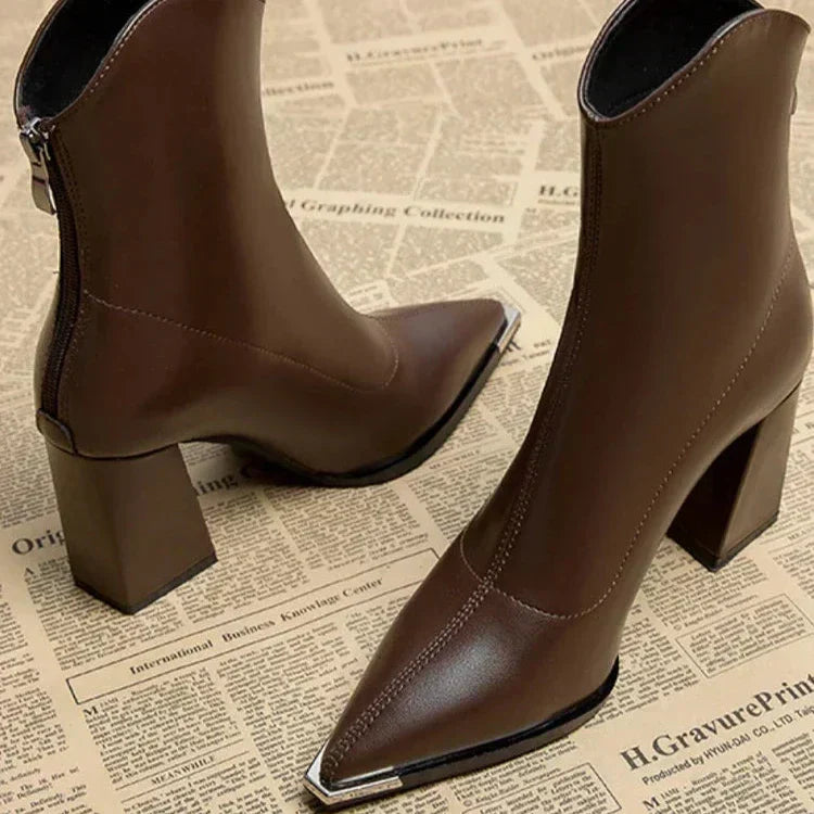 Valenzora | Elegant boots