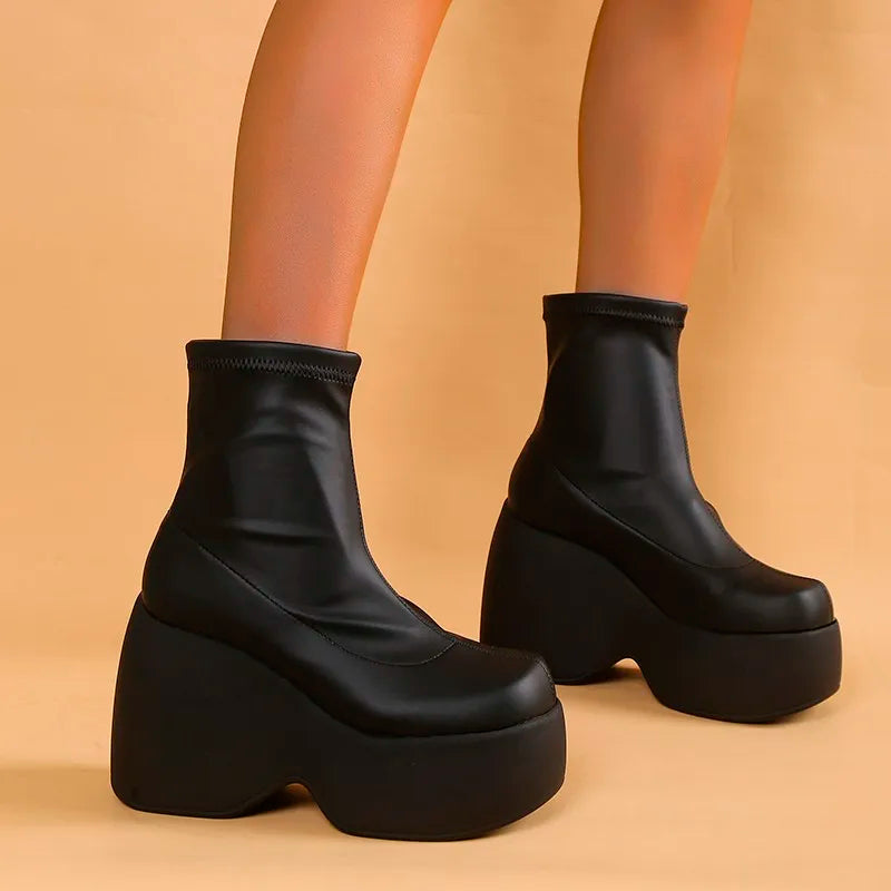 Valenzora | Gothic klobige Plateau-Stiefeletten mit Reißverschluss