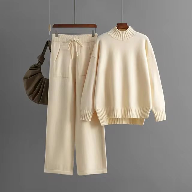 Valenzora | Stylisches Set bestehend aus einem langärmeligen Pullover und einer Hose mit geradem Bein