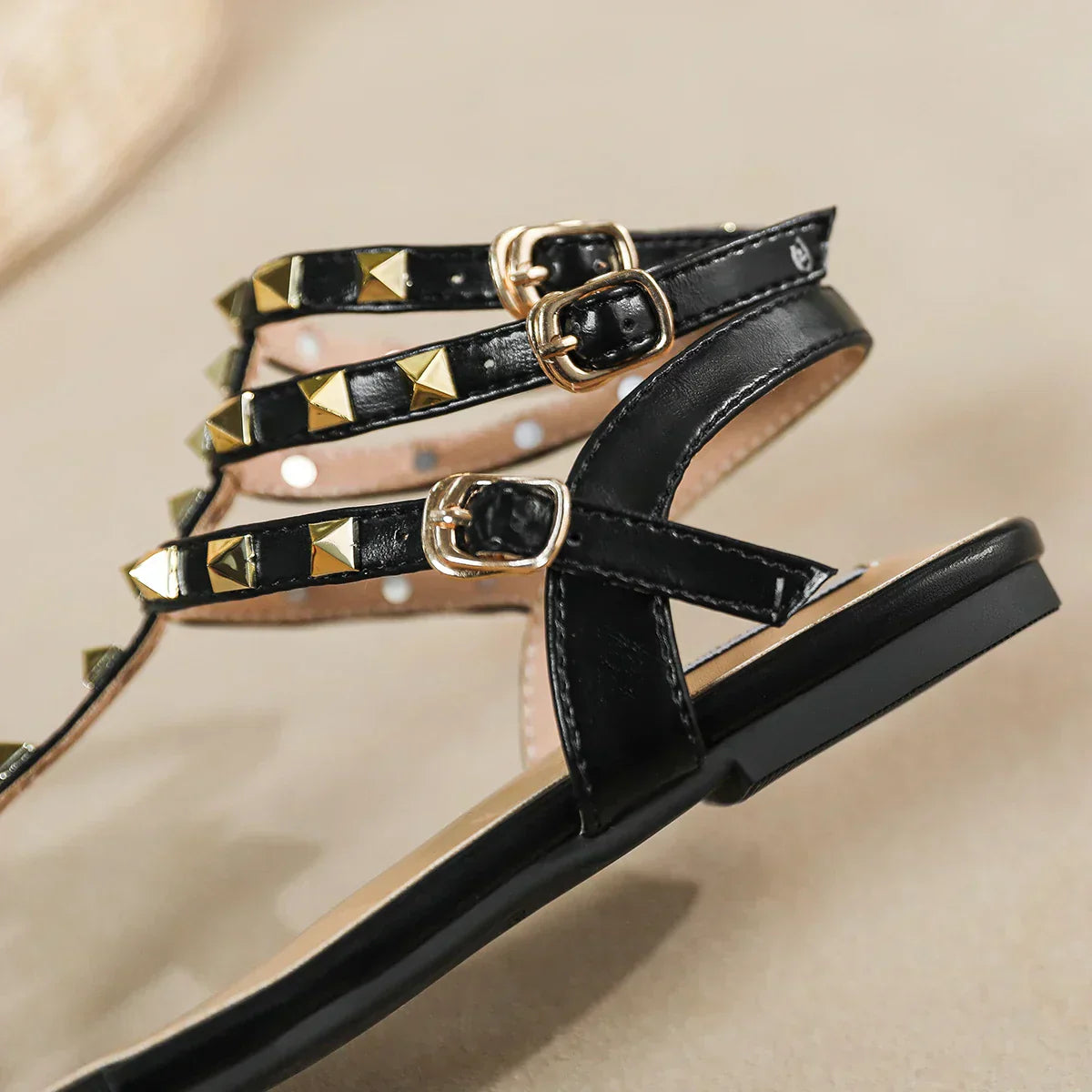 Valenzora | New Summer Outdoor Women's Flat Sandals British Style Women's Casual Roman Flat Stylish Studded Design Work and Party