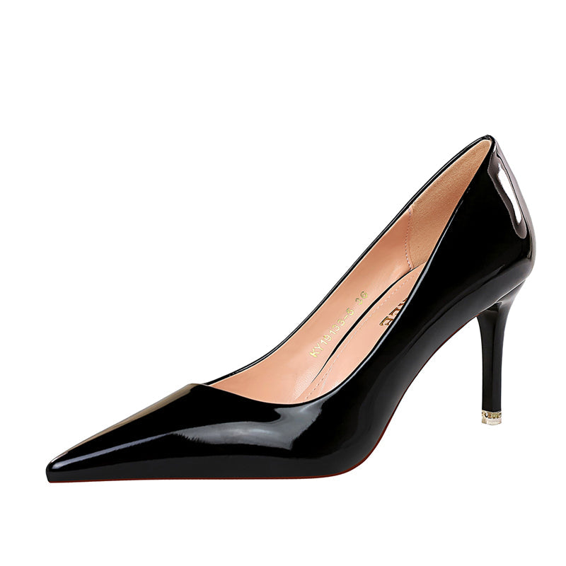 Valenzora | Metallic Heels with Pointed Toe