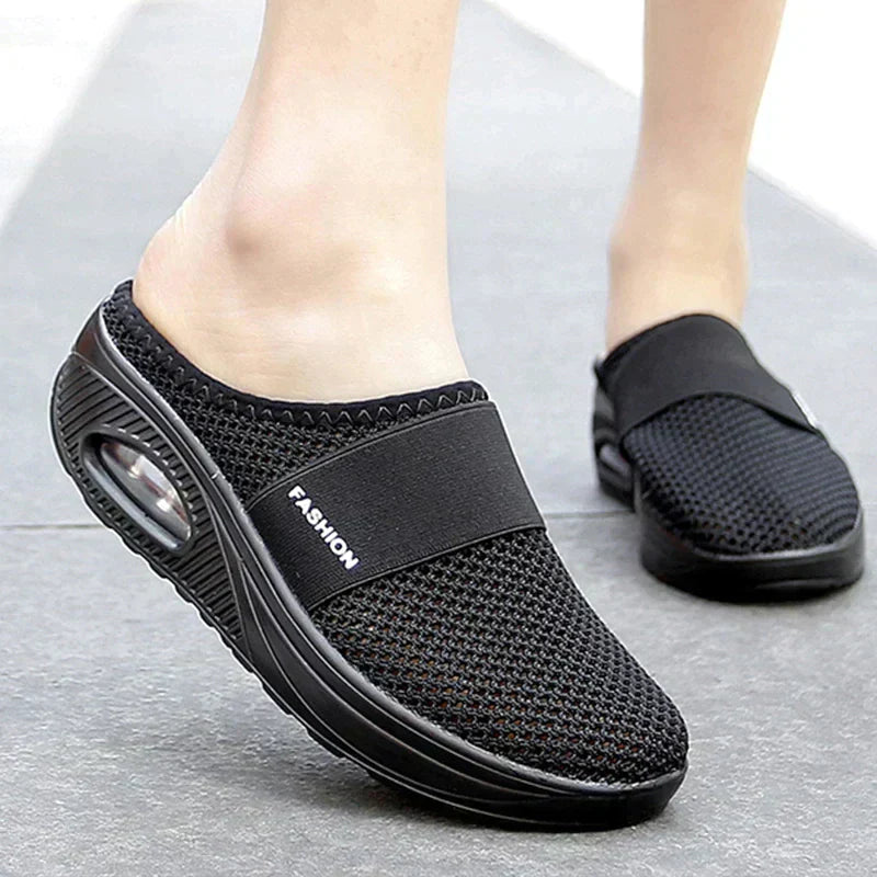Valenzora | Wedge-heeled shoes or orthopedic sandals
