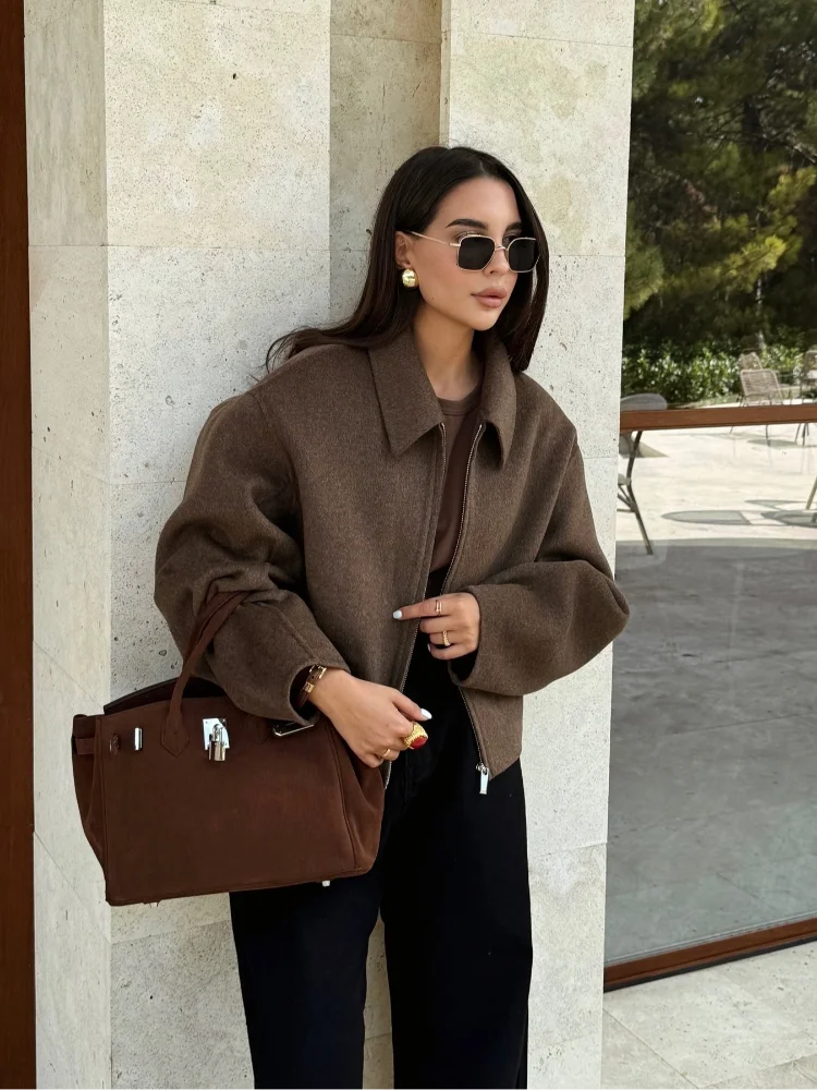 Valenzora | Brown Wool Jacket for Women with Elegant Collar