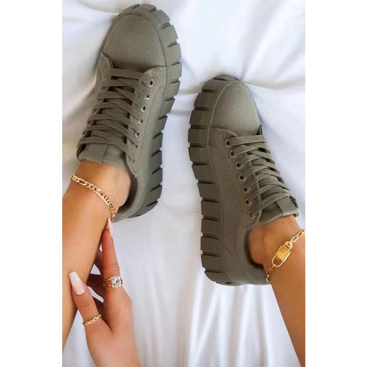 Valenzora | Fashionable orthopedic women's training shoes with platform sole