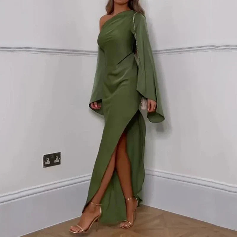 Valenzora | Elegant Long Evening Dress in Green