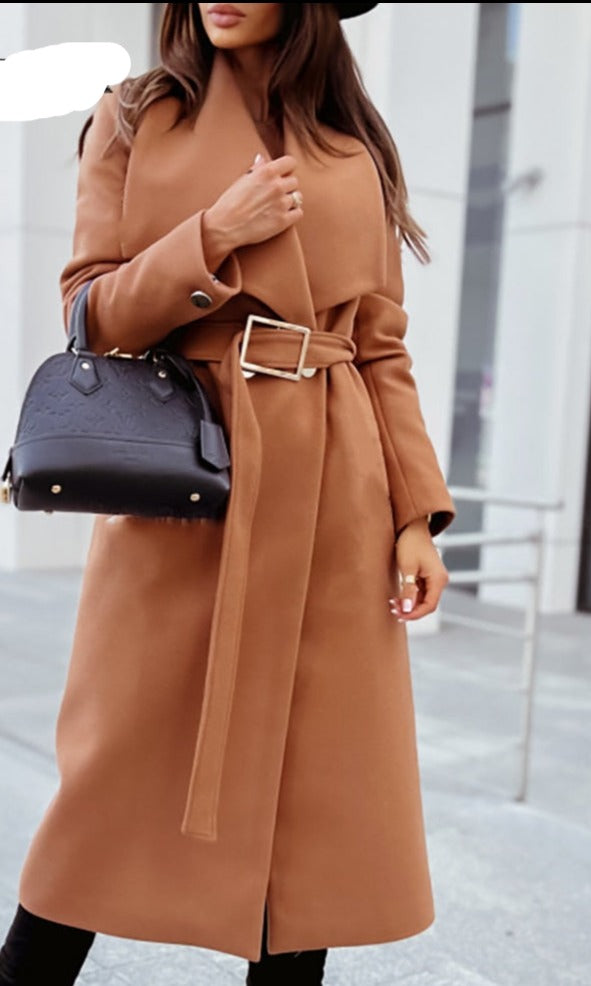 Valenzora Long coat with tie belt
