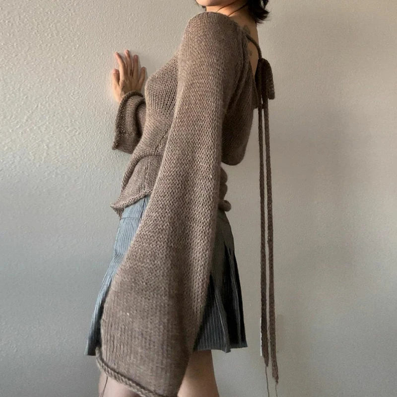 Valenzora | Loose-fitting knit sweater with bell sleeves