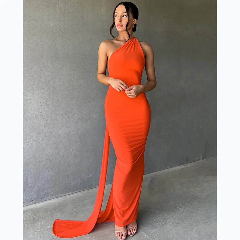 Valenzora | Elegantes, eng anliegendes Kleid mit One-Shoulder-Schnitt und hohem Rücken