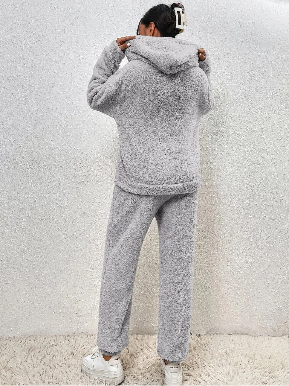 Valenzora | Teddy-Loungekleidung mit Kapuze für Damen