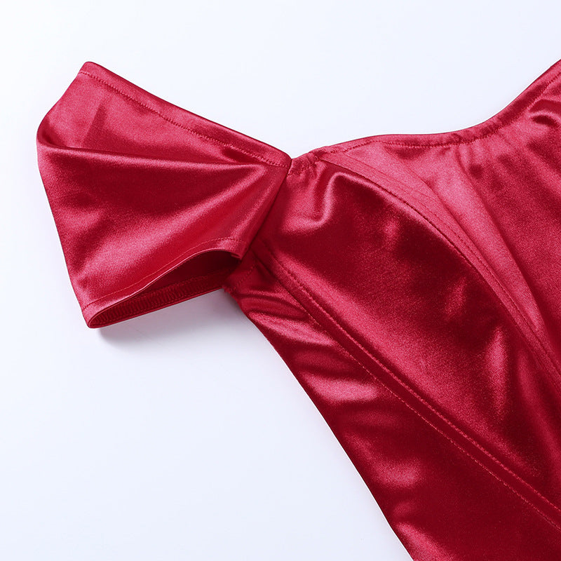 Valenzora | Satin top with puffed sleeves