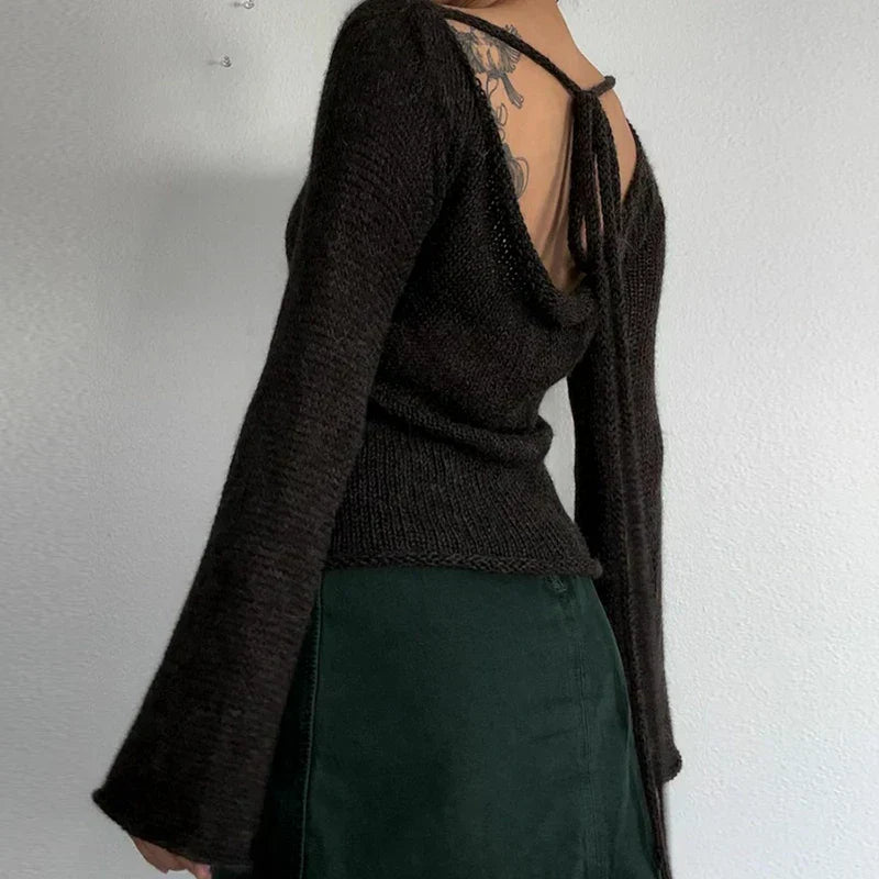 Valenzora | Loose-fitting knit sweater with bell sleeves