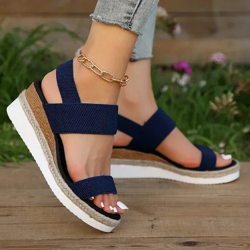 Valenzora | Comfortable knitted wedge sandals for women