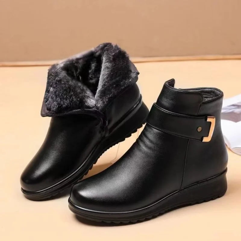 Valenzora - Elegant ankle boots with warm lining