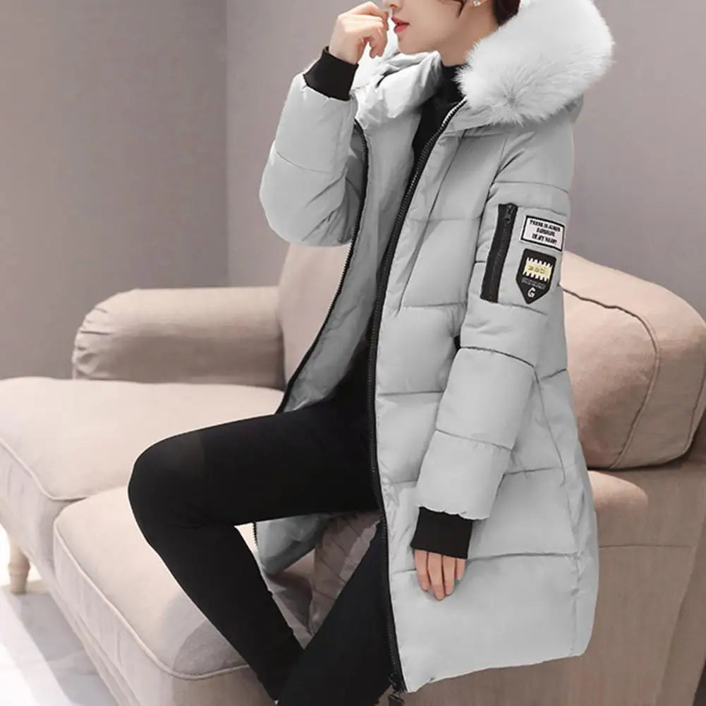 Valenzora | Winter jacket with striking collar and appliqués