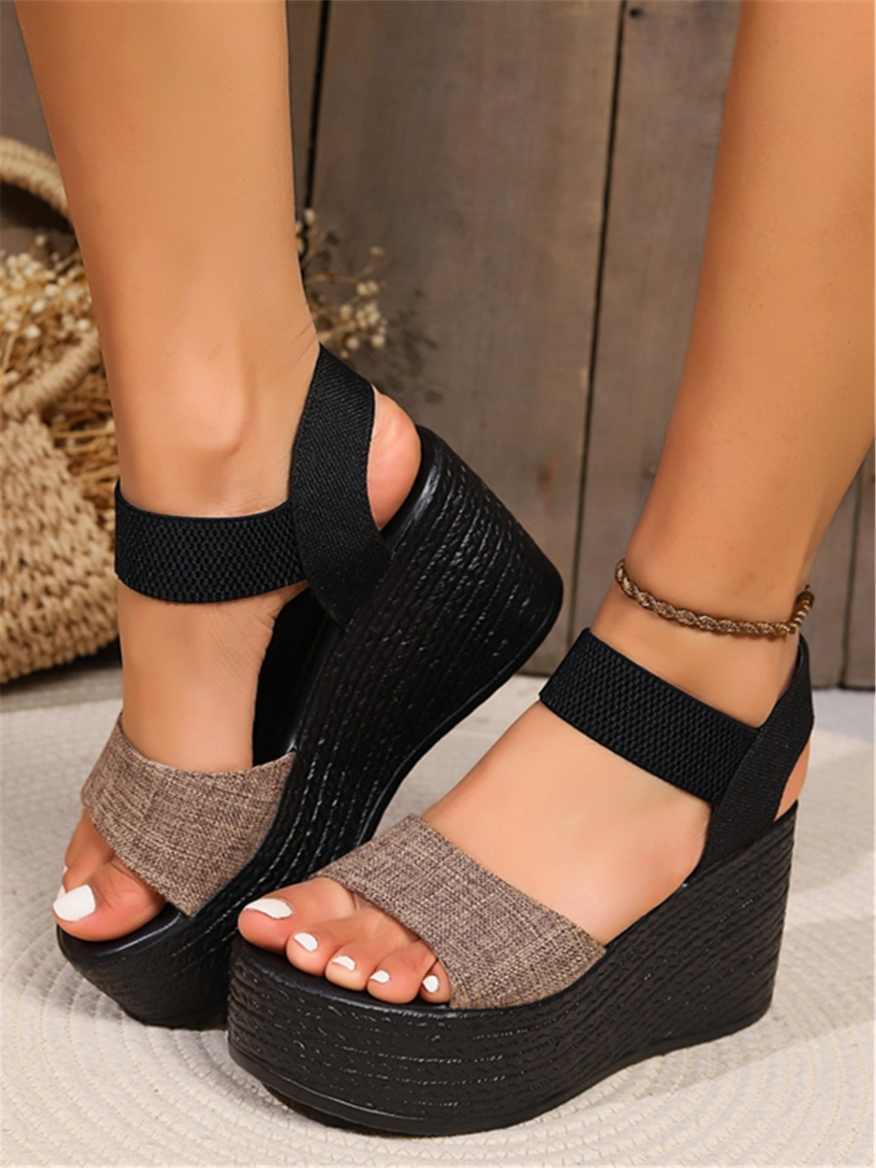 Valenzora - Plateau-Sandalen für Damen