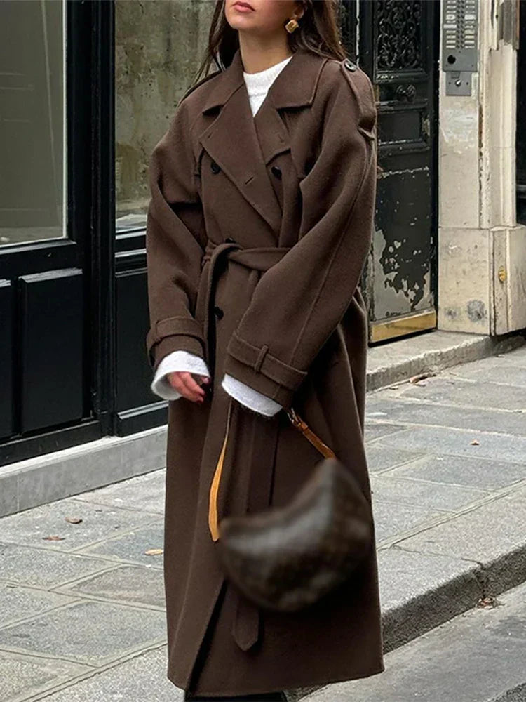 Valenzora | Elegant women's maxi coat with double-breasted buttons and belt