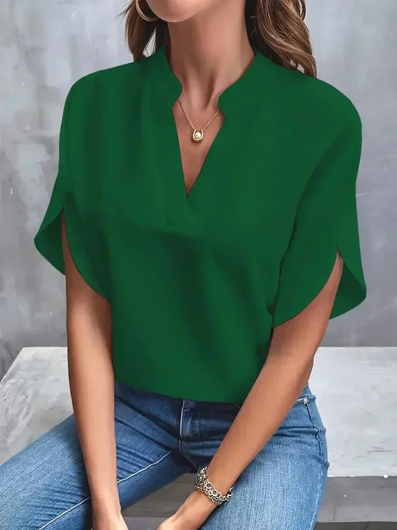 Valenzora | Classic V-neck top – Timeless & comfortable for everyday wear