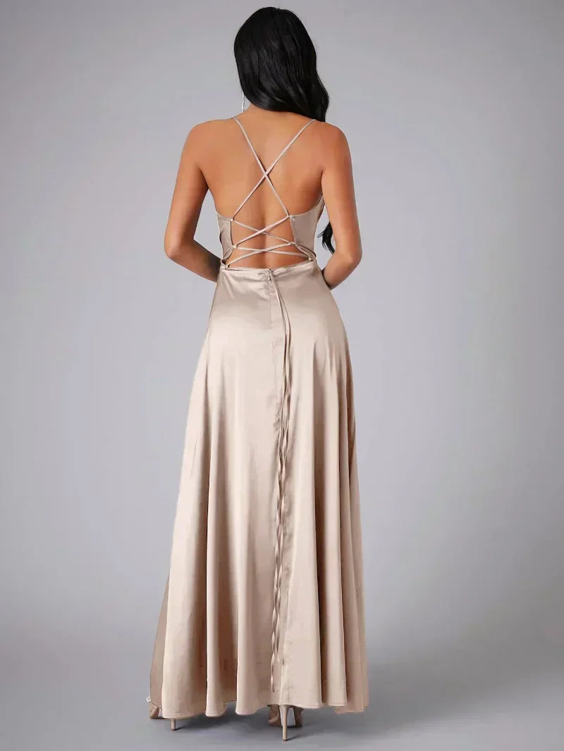 Valenzora | Silk maxi dress with braided back. Dress yourself for formal occasions. Lucette