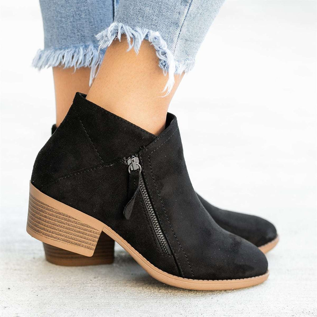 Valenzora | Alabama ankle boots: Comfort and elegance