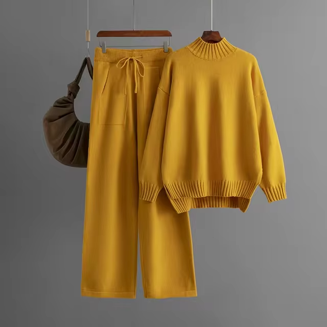 Valenzora | Stylisches Set bestehend aus einem langärmeligen Pullover und einer Hose mit geradem Bein