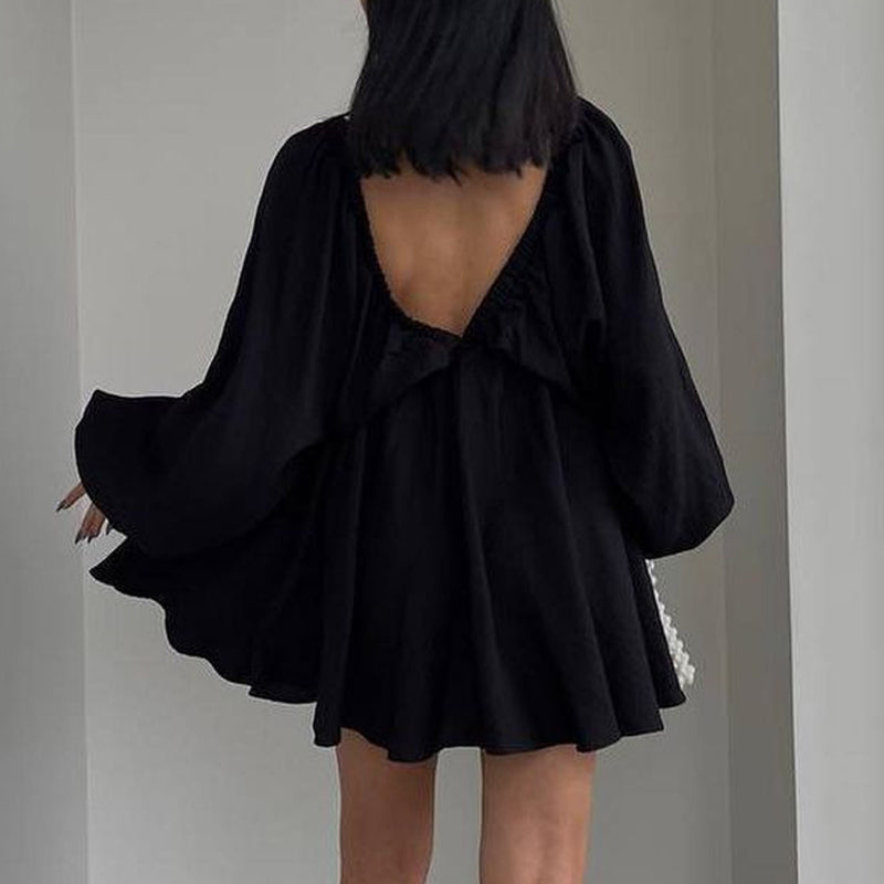 Valenzora | Gathered mini dress with butterfly sleeves