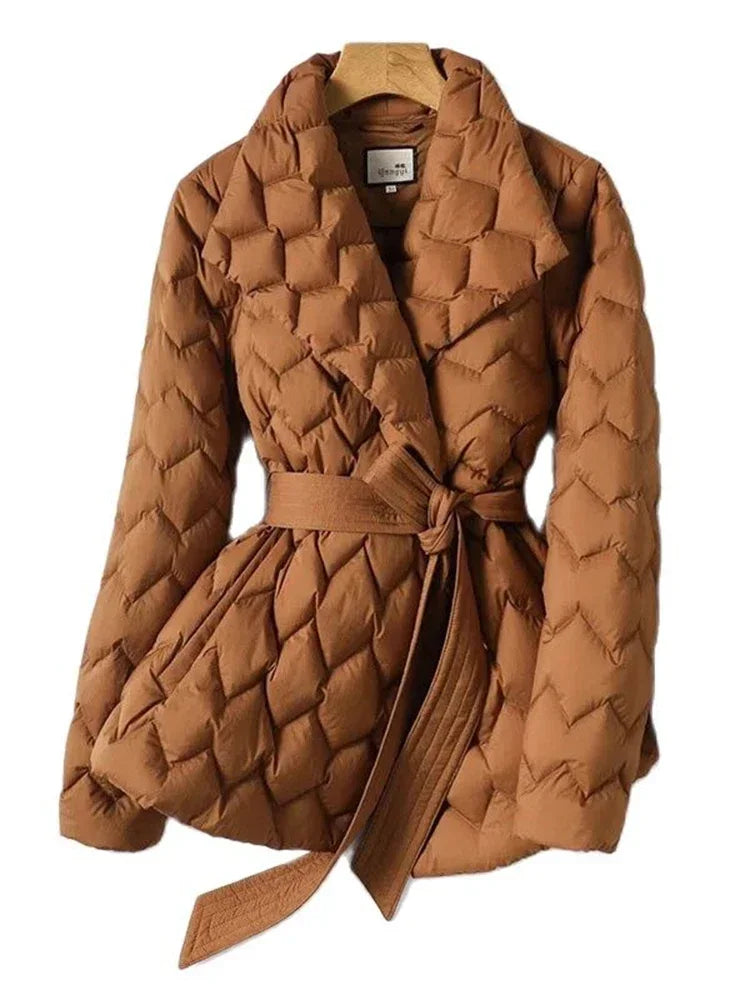 Valenzora | Elegant down jacket with belt