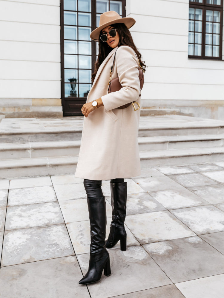 Valenzora Langer Mantel mit Revers und Knopf