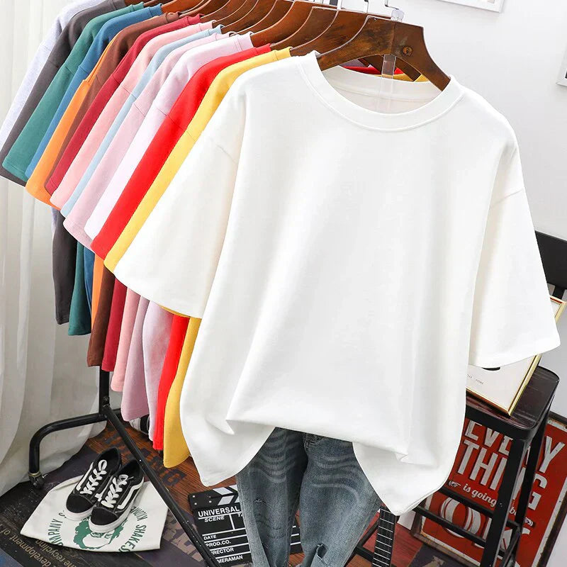 Valenzora | Cozy cotton basic T-shirt in plus sizes for women