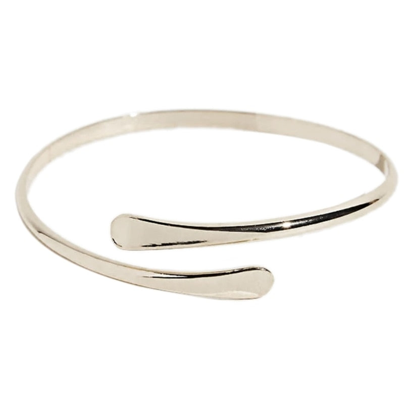 Valenzora Bold Cairo Armreif | Verstellbares Filigran-Armband mit Wirbelmuster
