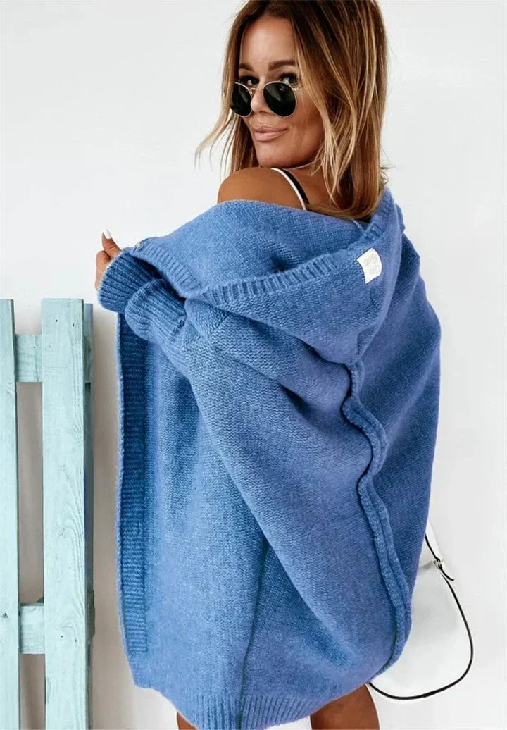 Valenzora | Superweiche Strickjacke mit Taschen und Kapuze für Damen