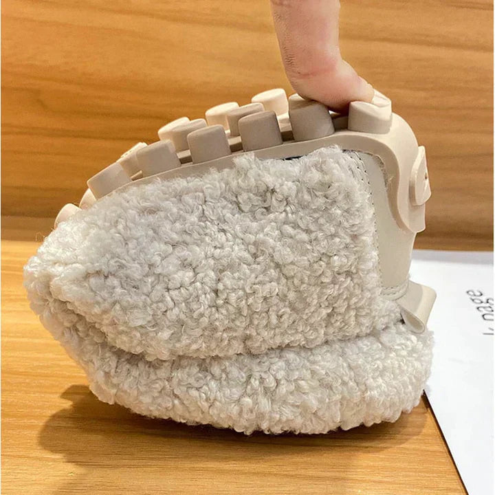 Valenzora | Plush shoes