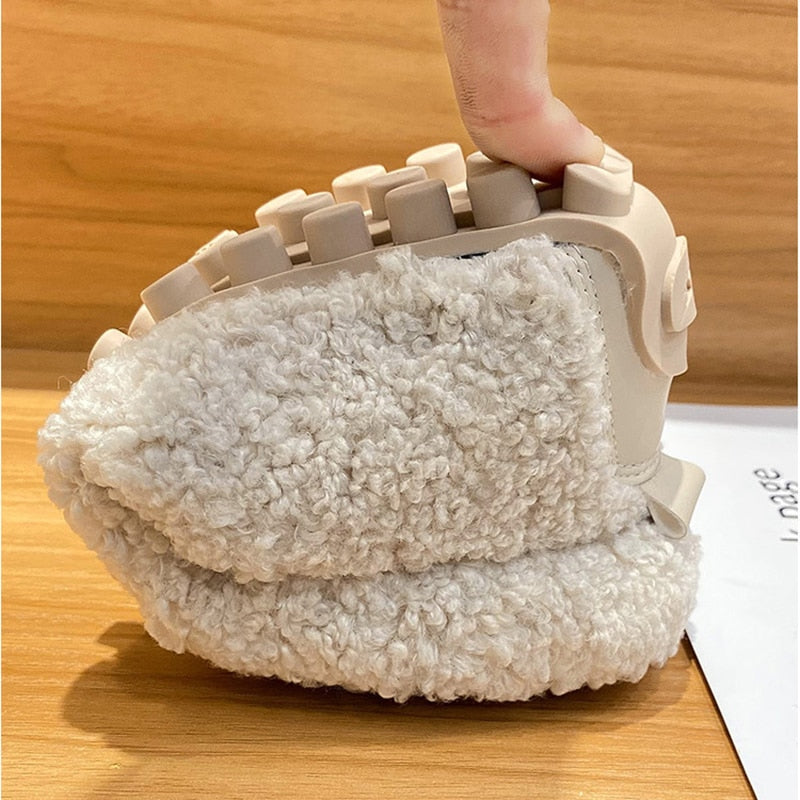 Valenzora | Comfortable plush slippers/shoes