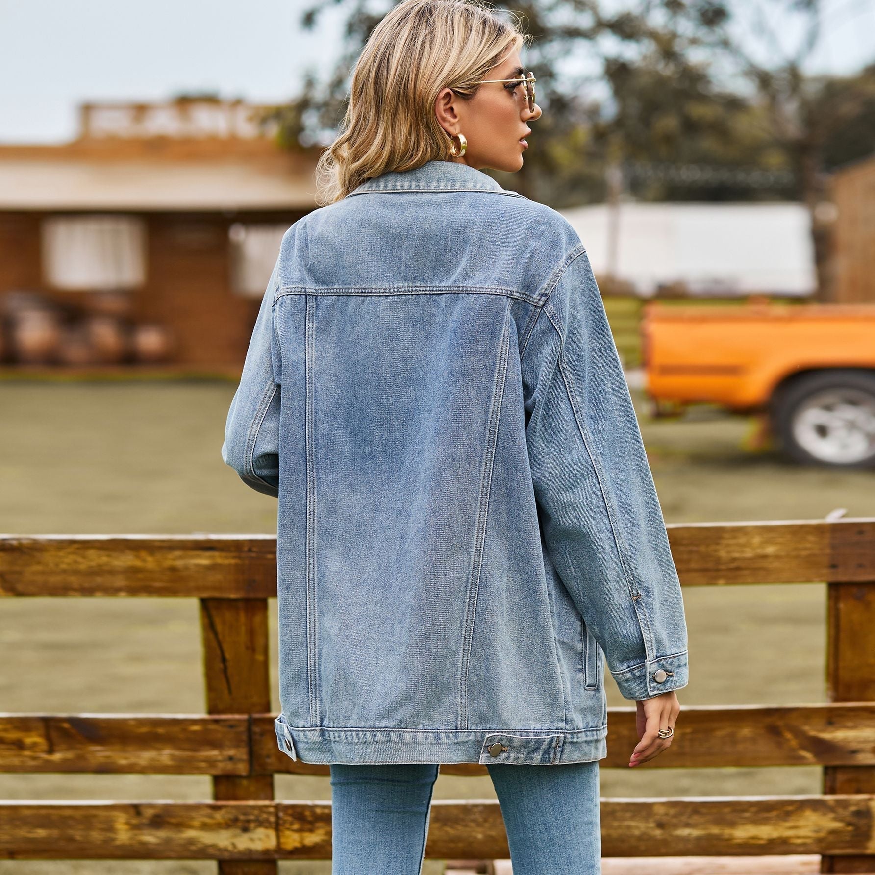 Valenzora Die Vintage-Jeansjacke unter Ihrem Mantel