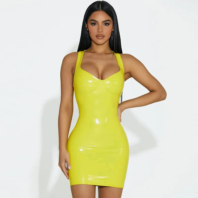 Valenzora | Latexkleid mit verstellbaren Trägern