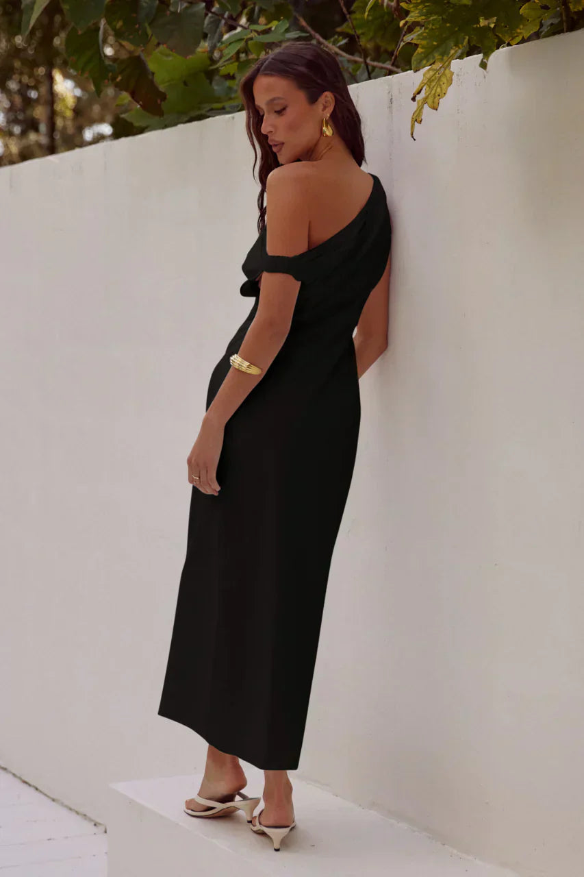 Linen dress with slanted shoulders