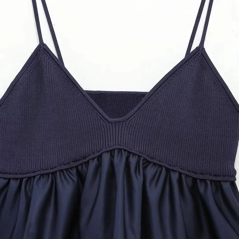 Sexuell ansprechendes, kurz geschnittenes Strickoberteil für Damen