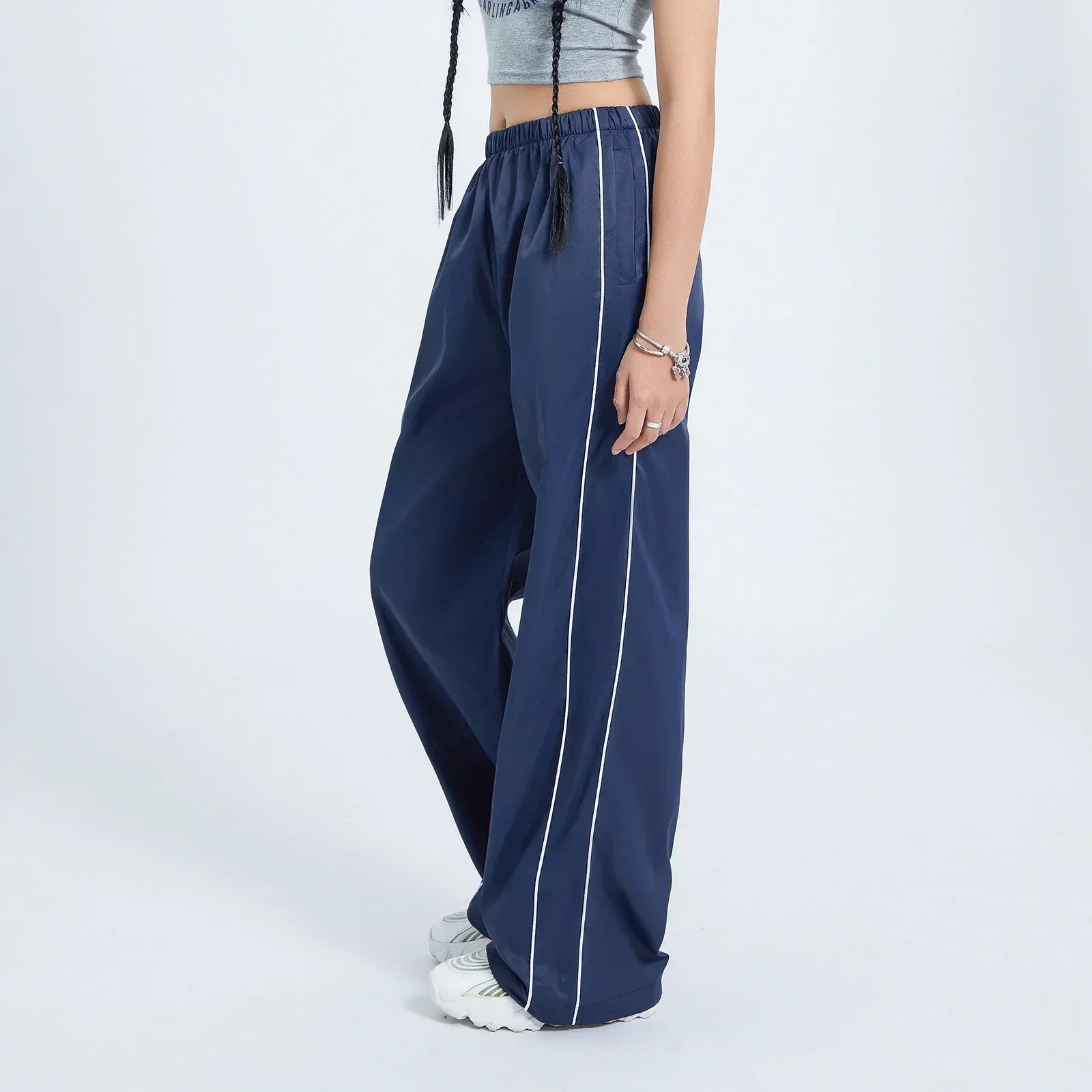 Valenzora | Damen Y2K Cargohose mit elastischem Bund, locker sitzende, unifarbene Jogginghose, Trainingshose mit Taschen, Streetwear