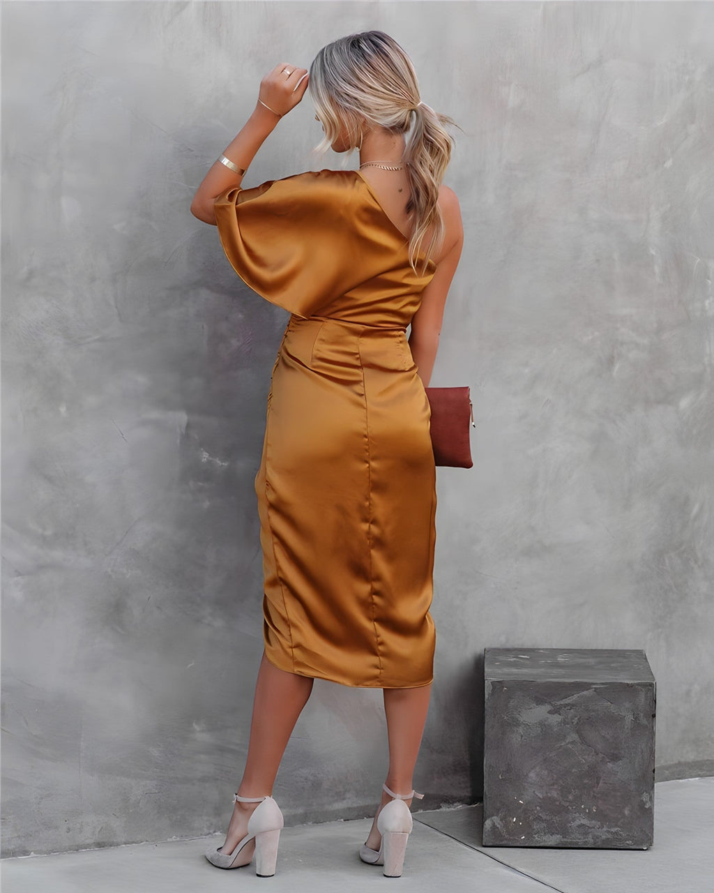 Royal ruffle elegance dress