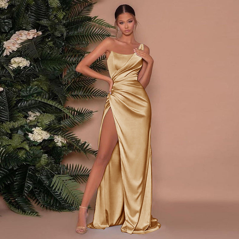 Valenzora | Elegant satin evening dress