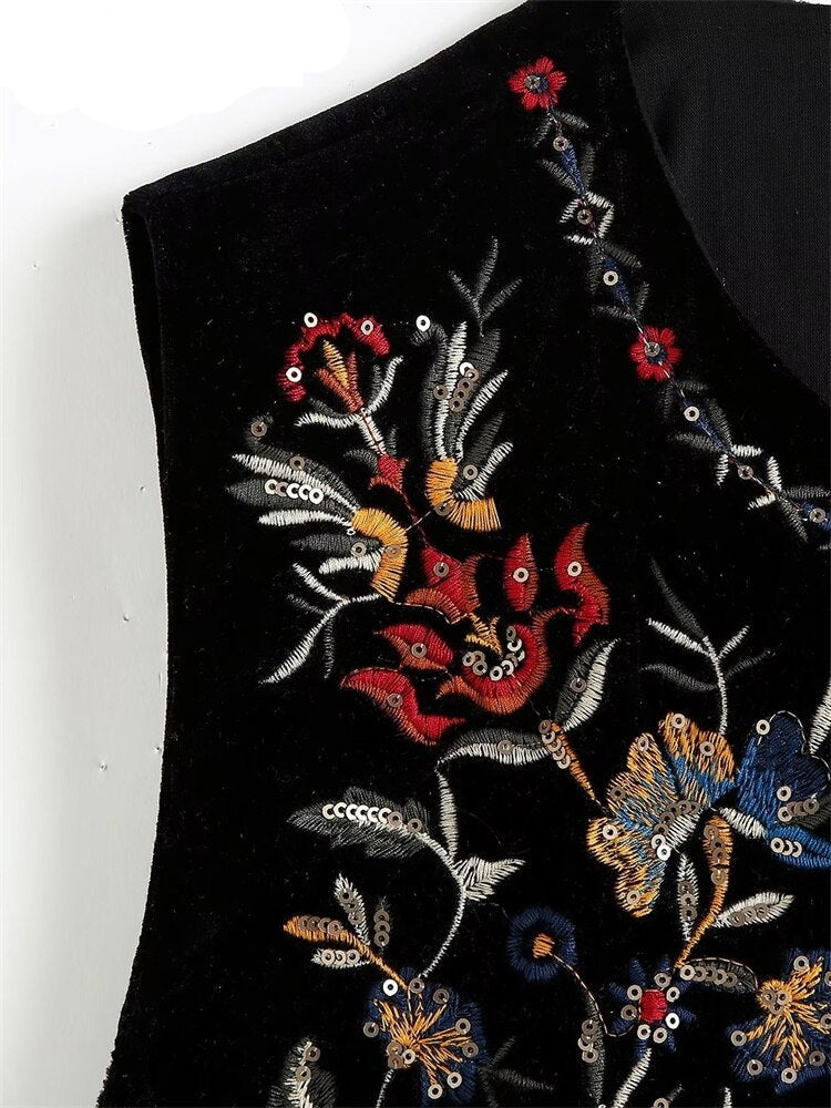 Valenzora | Vest with sequined floral embroidery, patchwork waist coat made of velvet