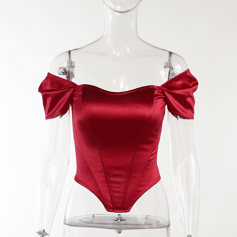 Valenzora | Satin top with puffed sleeves