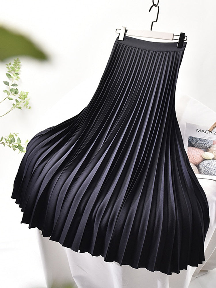 Valenzora | Elegant, chic pleated skirt Nesha