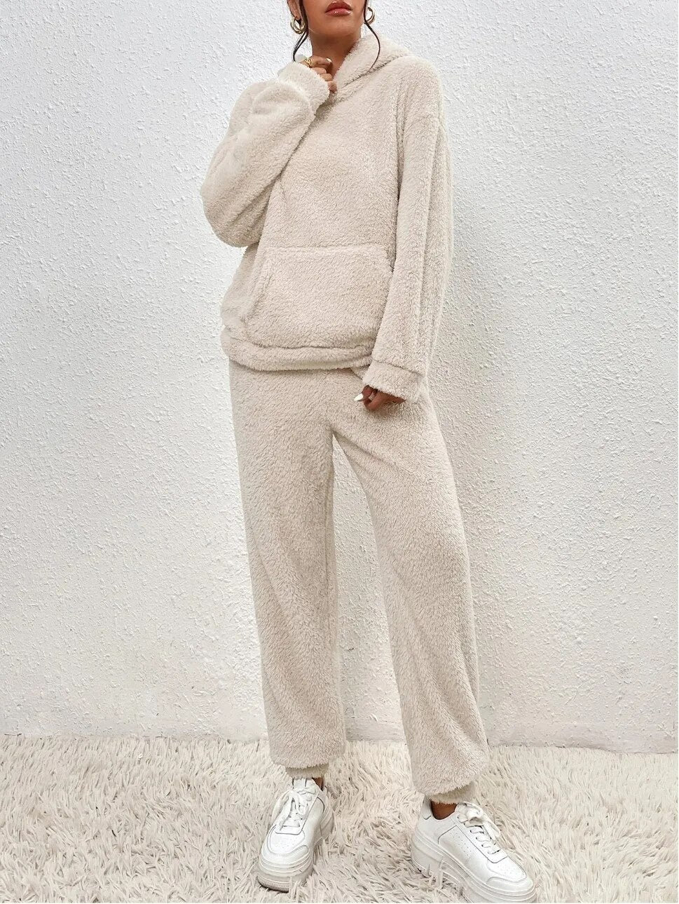 Valenzora | Teddy-Loungekleidung mit Kapuze für Damen