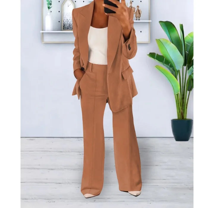 Valenzora | Elegant trouser suit and jacket set for women